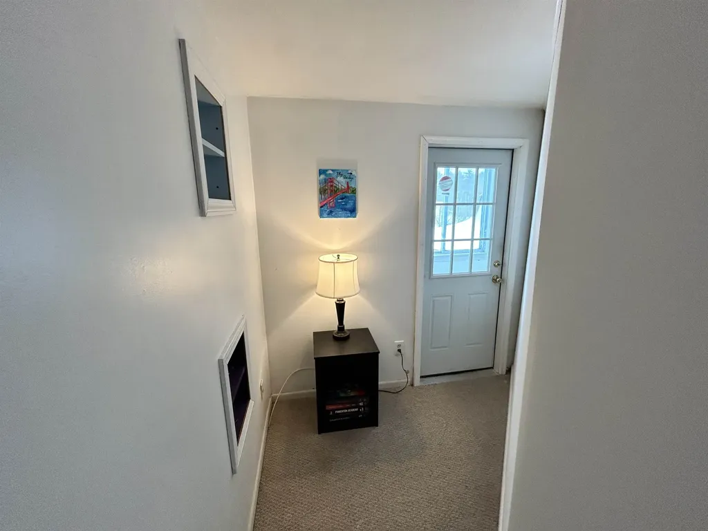 12 Pingree Hill Road Derry NH 03038