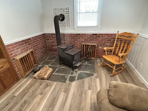 12 Pingree Hill Road Derry NH 03038