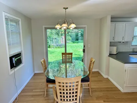 12 Pingree Hill Road Derry NH 03038