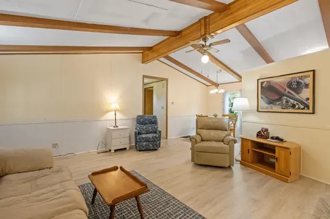 4 Leanne Drive Concord NH 03302