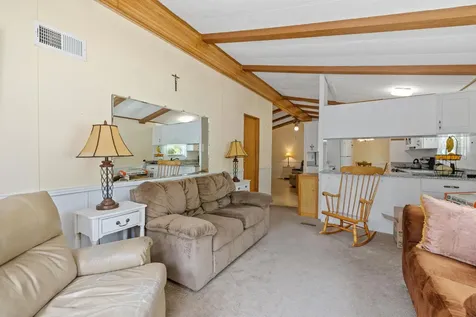 4 Leanne Drive Concord NH 03302