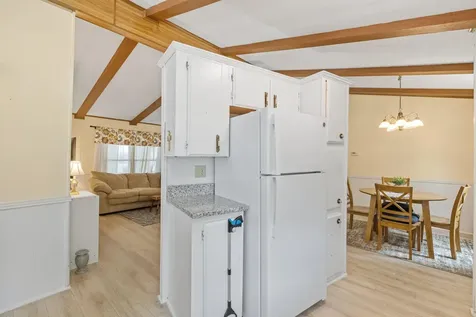 4 Leanne Drive Concord NH 03302