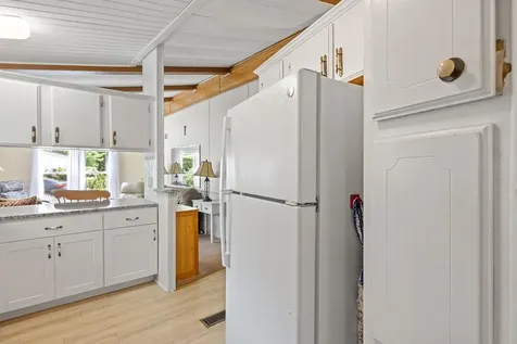 4 Leanne Drive Concord NH 03302