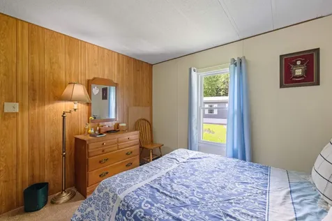 4 Leanne Drive Concord NH 03302