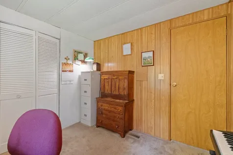 4 Leanne Drive Concord NH 03302