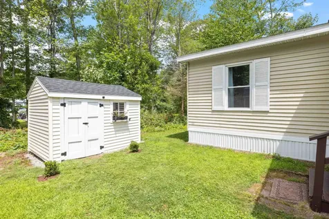 4 Leanne Drive Concord NH 03302