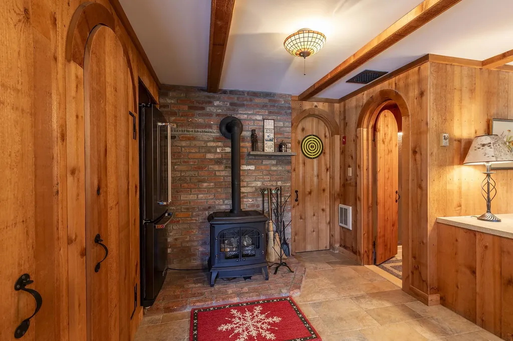 68 Slacks Pasture Road Ludlow VT 05149