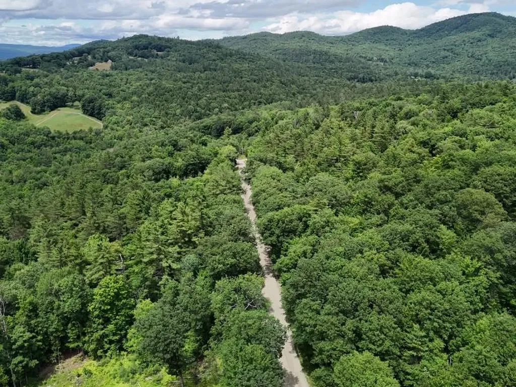 68 Norris Road Orford NH 03777