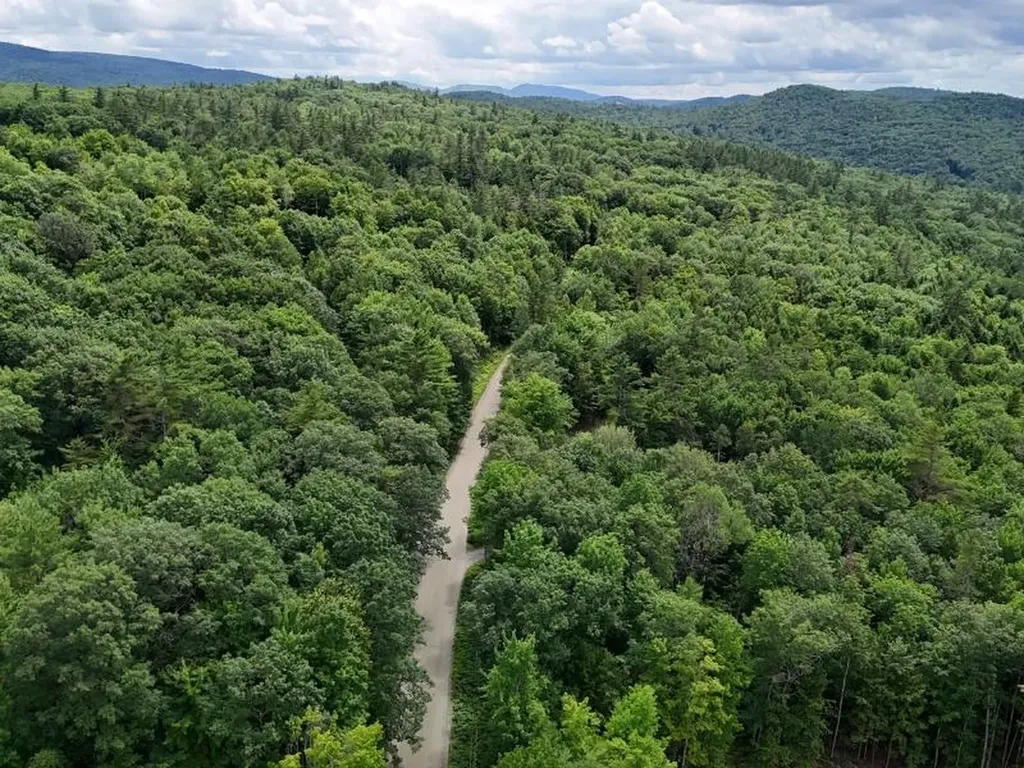 68 Norris Road Orford NH 03777