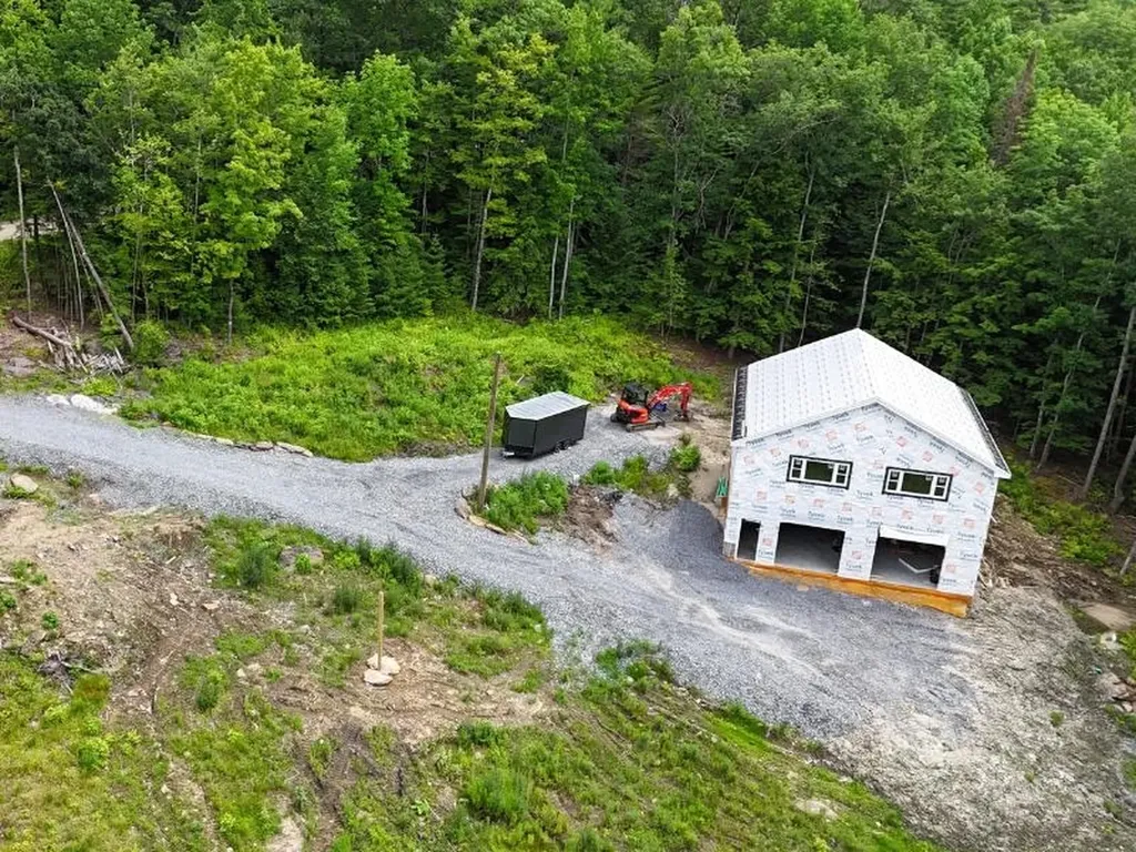 68 Norris Road Orford NH 03777