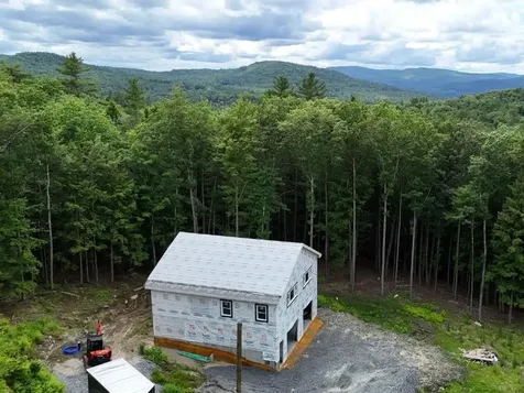 68 Norris Road Orford NH 03777