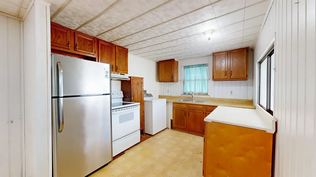 30 Avenue B Burlington VT 05408