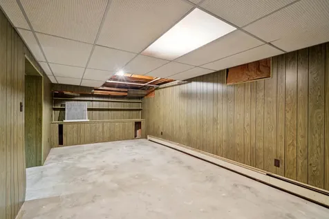 22 Kingsford Road Hanover NH 03755