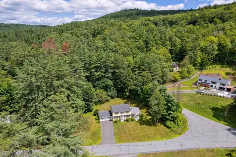22 Kingsford Road Hanover NH 03755