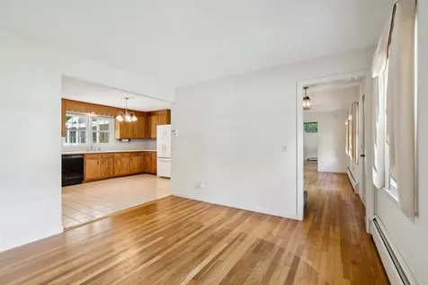 22 Kingsford Road Hanover NH 03755