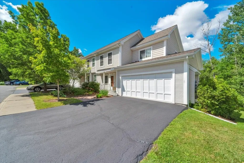 28 Mansfield Lane Berlin VT 05602