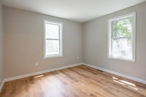 7 Kristin Drive Derry NH 03038