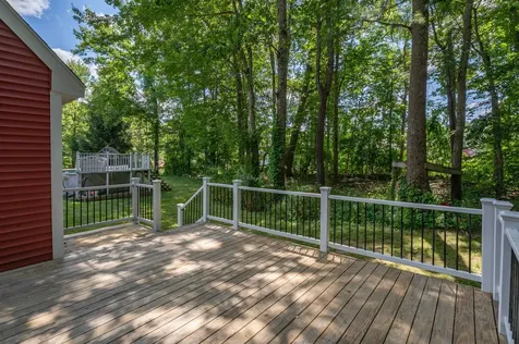 7 Kristin Drive Derry NH 03038