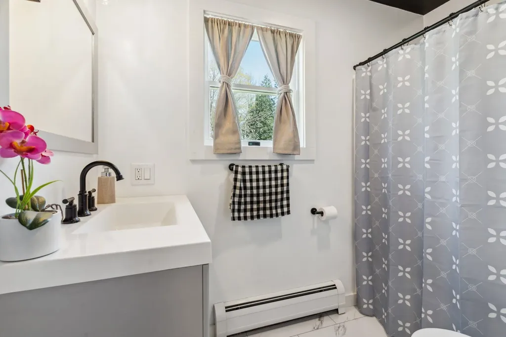 581 Mountain View Road Tinmouth VT 05773