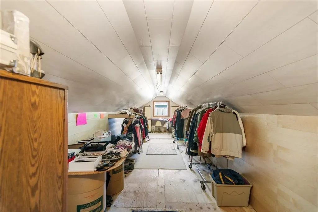 100 Mccarthy Acres Road Shaftsbury VT 05257