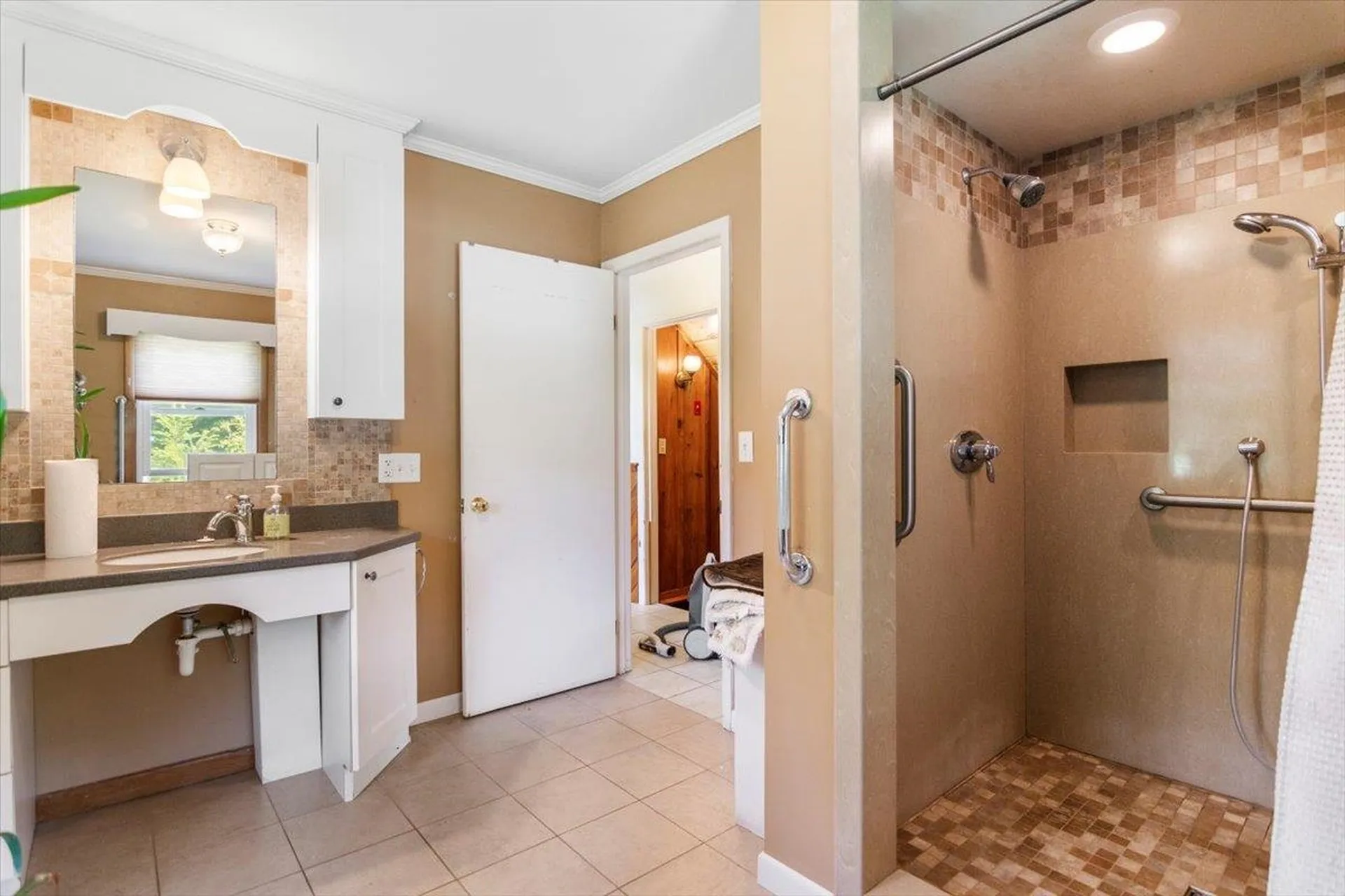 100 Mccarthy Acres Road Shaftsbury VT 05257