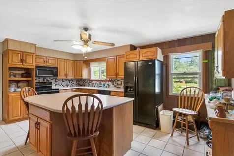 100 Mccarthy Acres Road Shaftsbury VT 05257