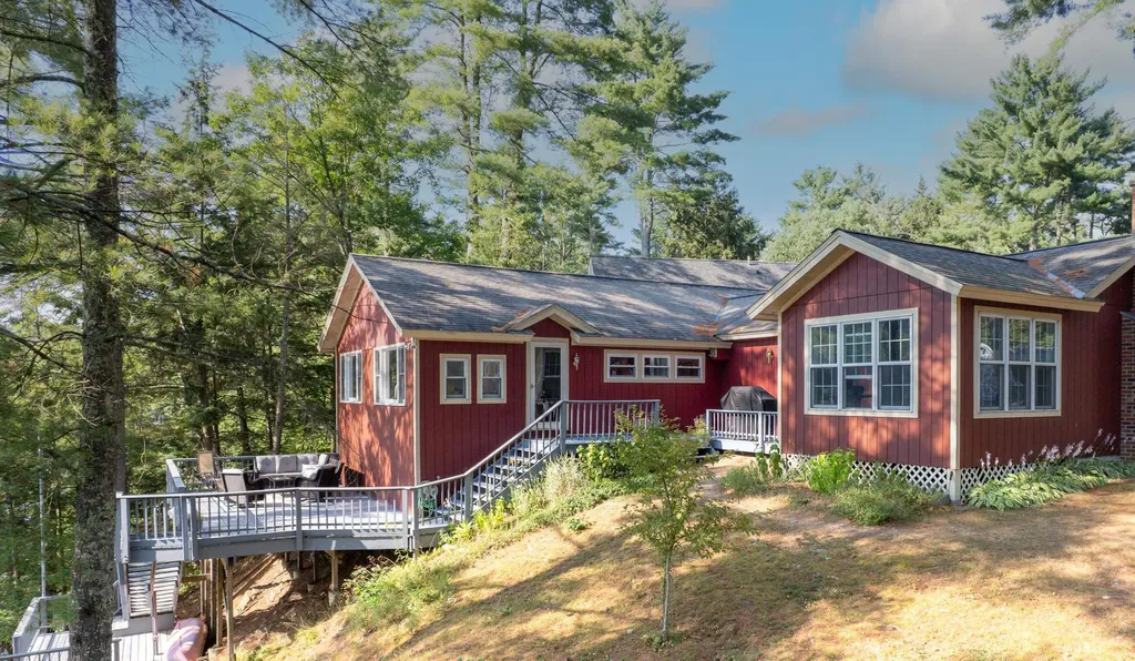 353 Stonehenge Lane Poultney VT 05764