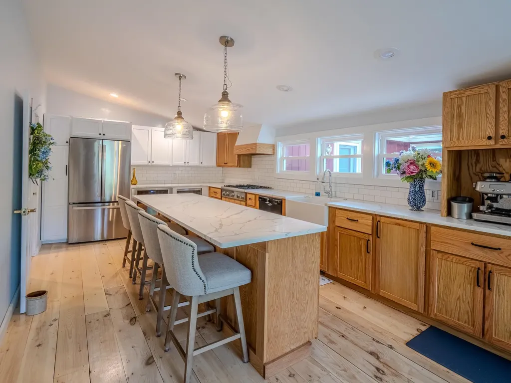 353 Stonehenge Lane Poultney VT 05764