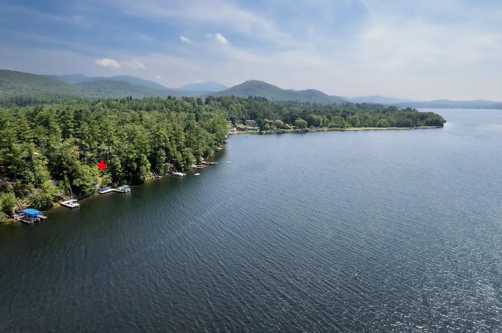353 Stonehenge Lane Poultney VT 05764