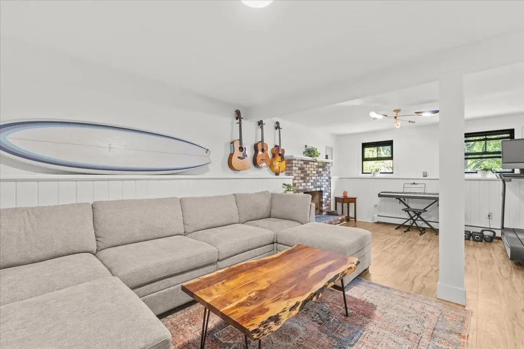 22 Greenbriar Drive Essex VT 05452
