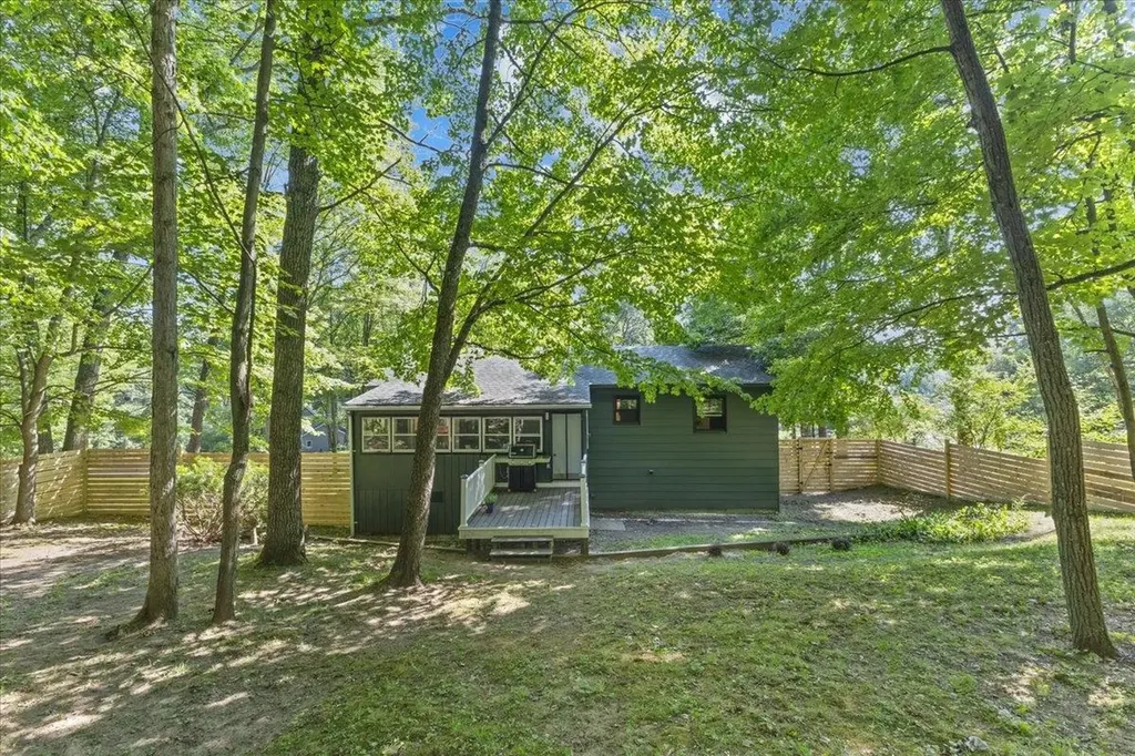 22 Greenbriar Drive Essex VT 05452