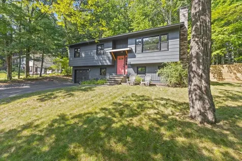 22 Greenbriar Drive Essex VT 05452