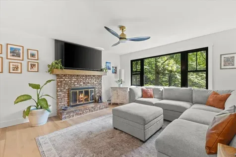 22 Greenbriar Drive Essex VT 05452