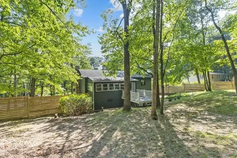 22 Greenbriar Drive Essex VT 05452