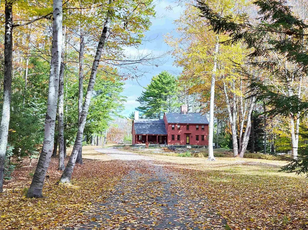 29 Kona Farm Road Moultonborough NH 03254