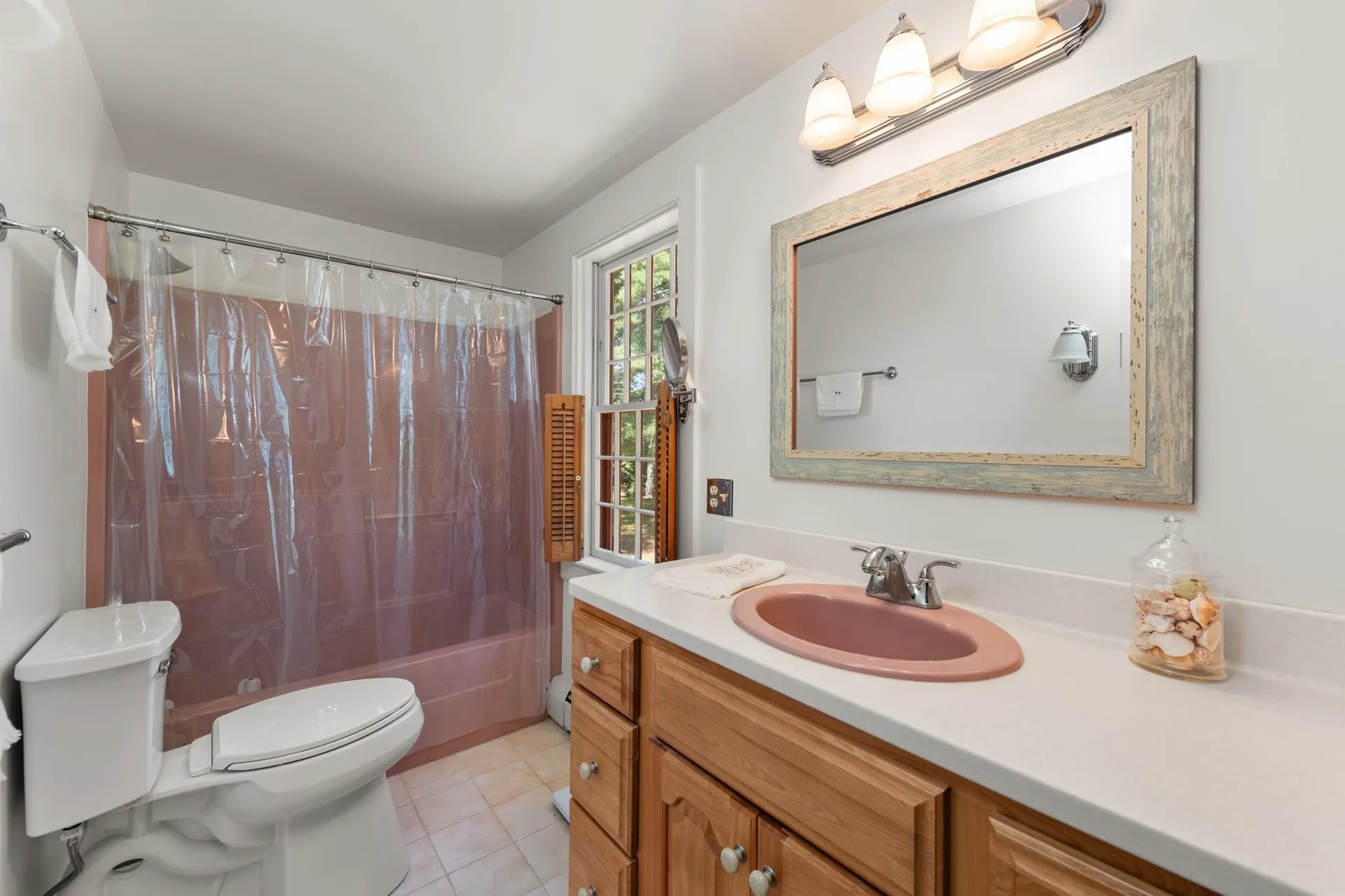 29 Kona Farm Road Moultonborough NH 03254