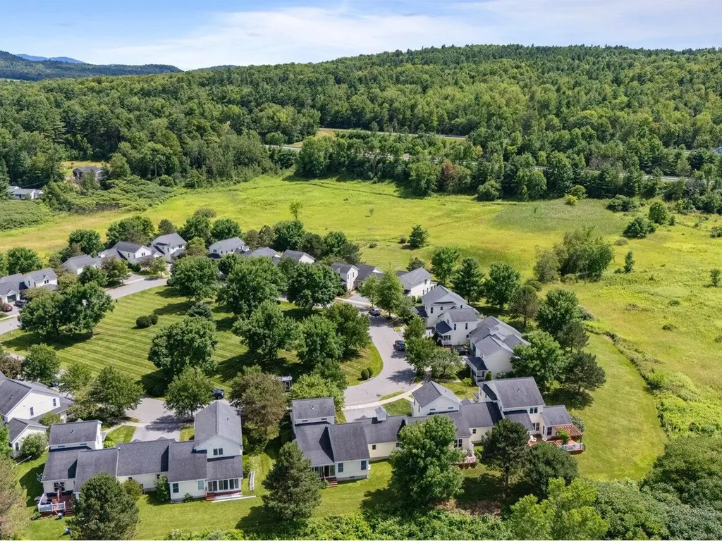 252 Commons Road Williston VT 05495