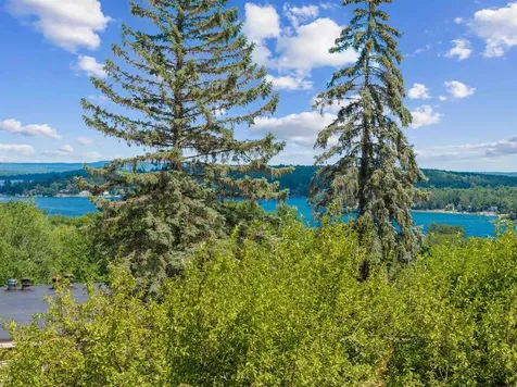 160 Treetop Circle Laconia NH 03246
