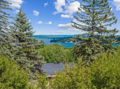 160 Treetop Circle Laconia NH 03246