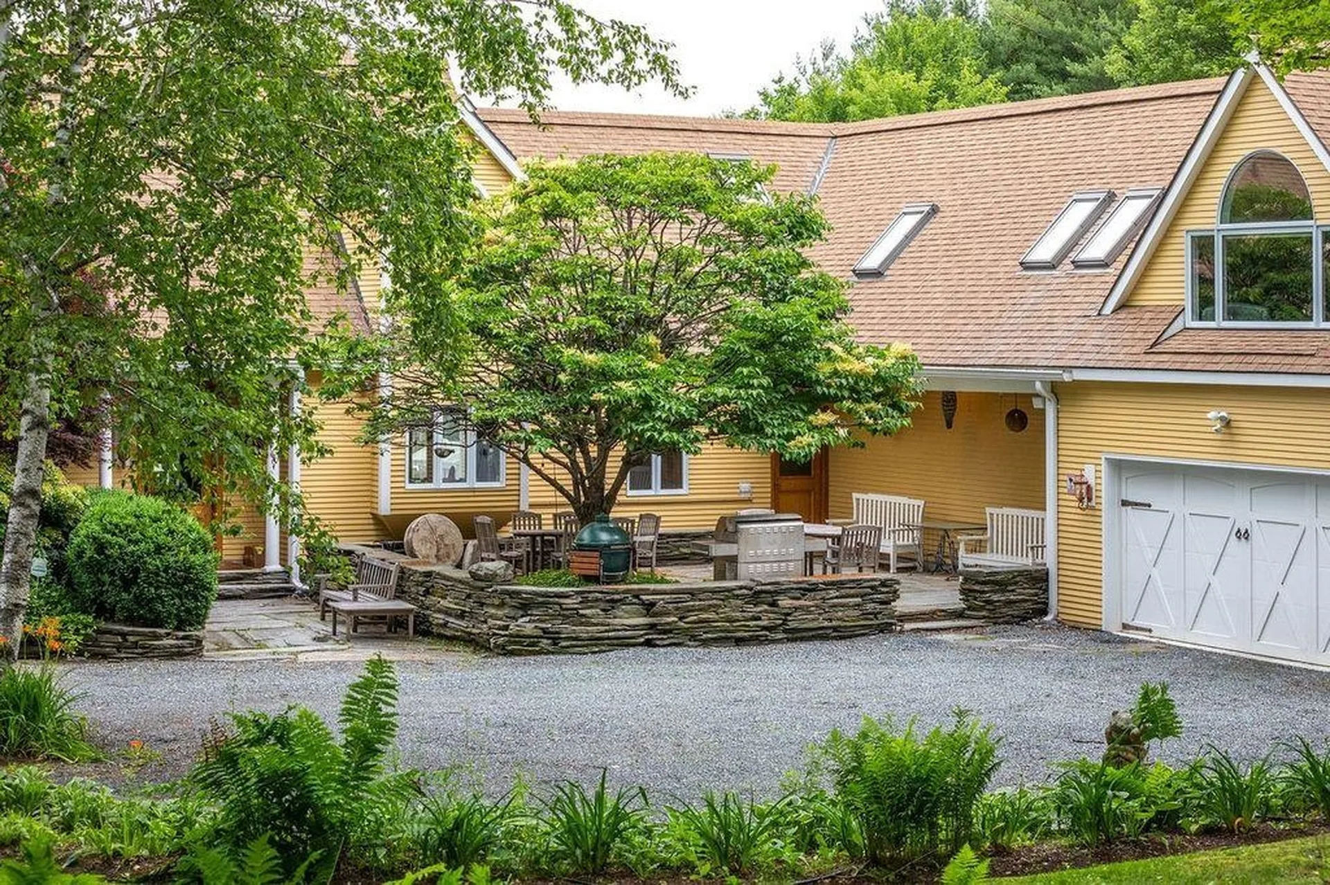 134 Chester Arthur Road Hartford VT 05059