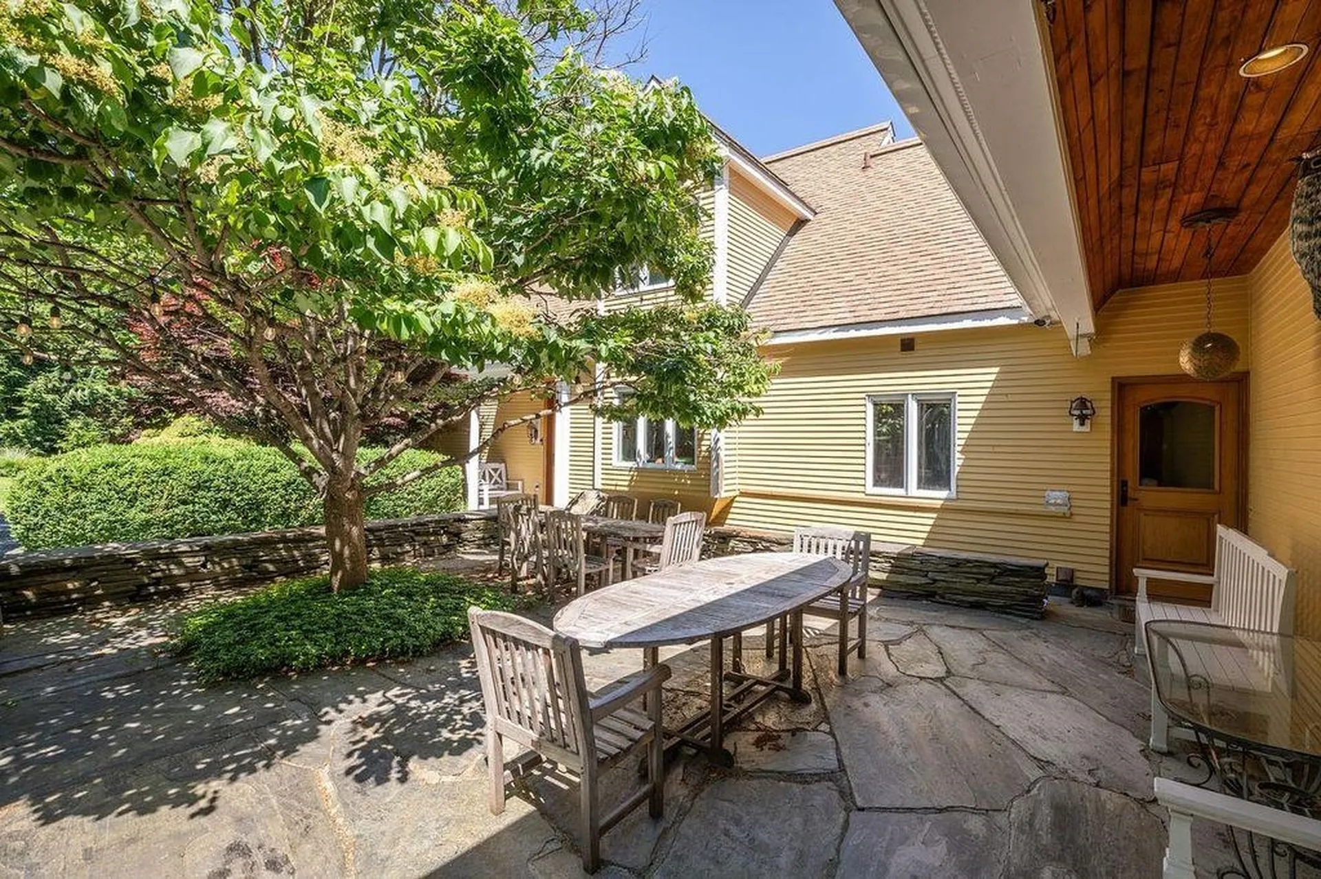 134 Chester Arthur Road Hartford VT 05059