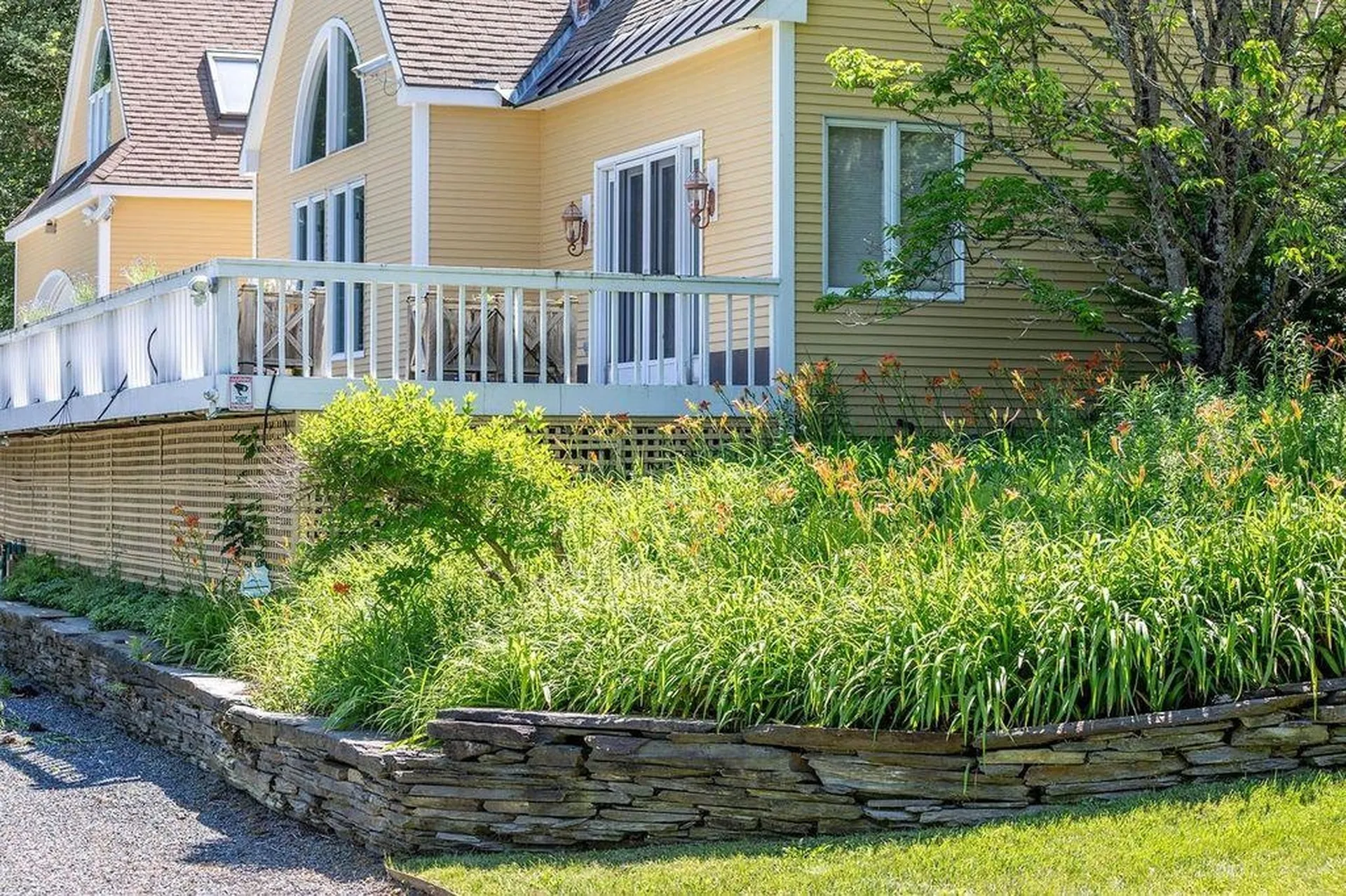 134 Chester Arthur Road Hartford VT 05059