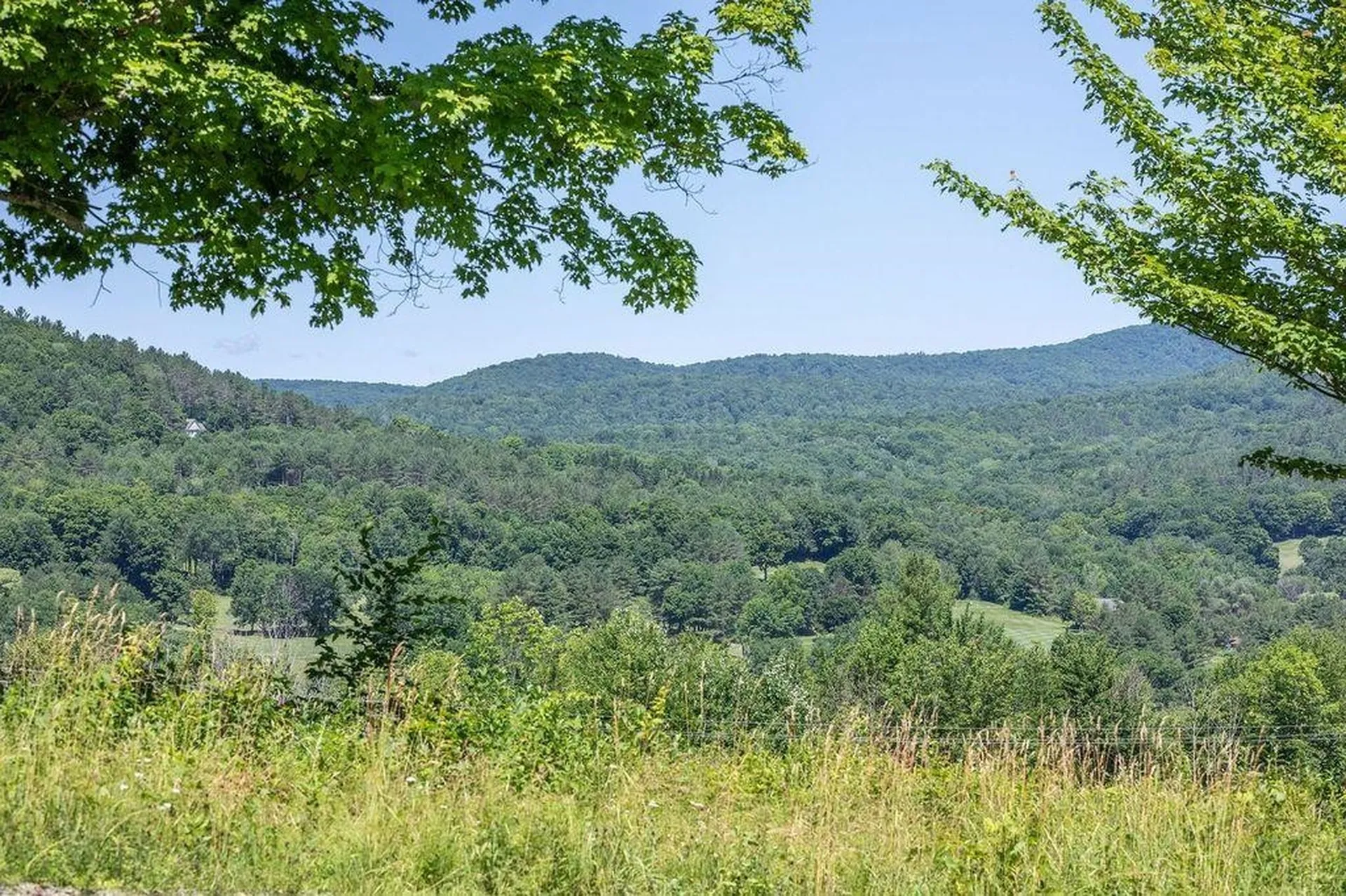 134 Chester Arthur Road Hartford VT 05059