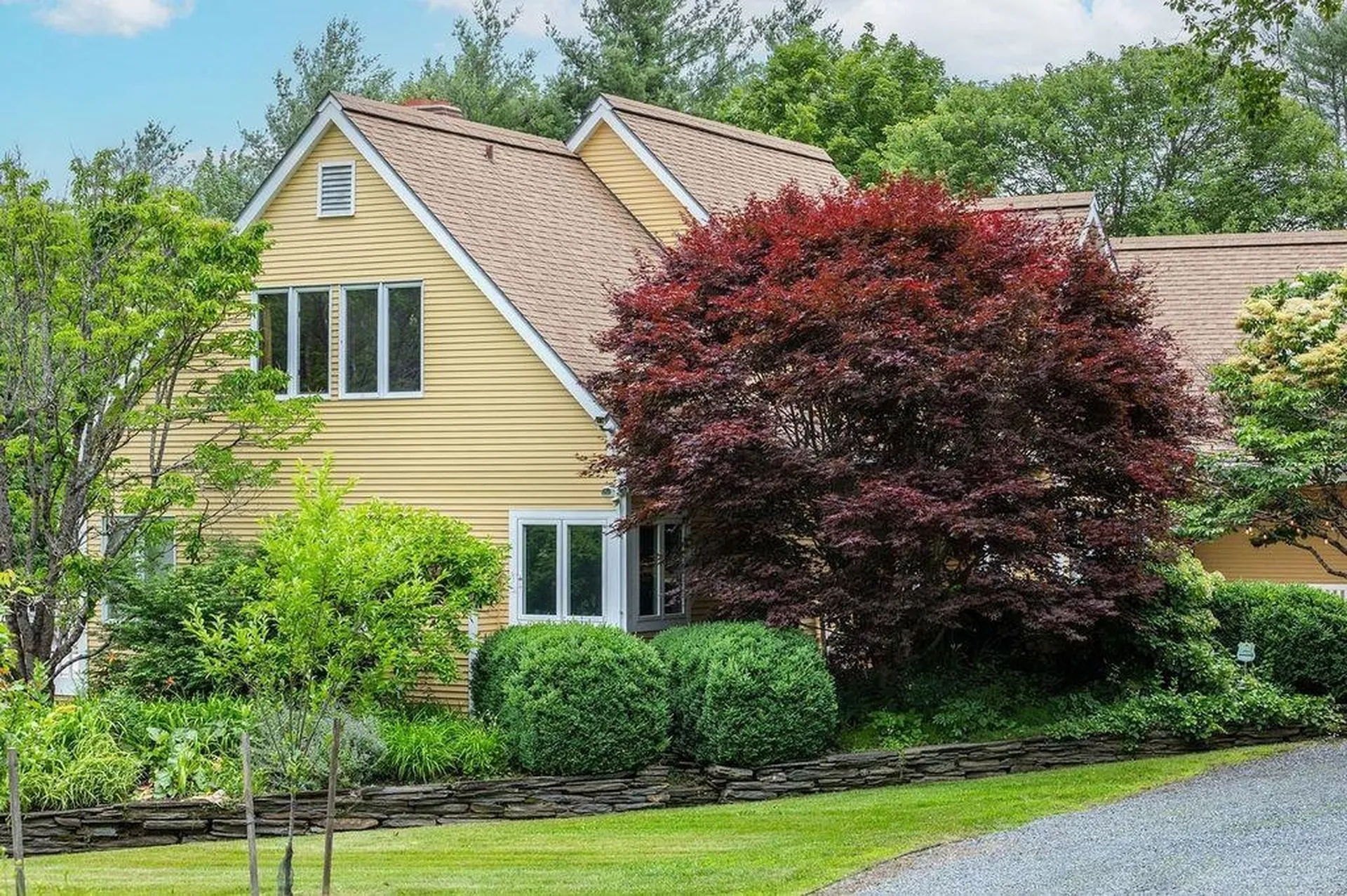 134 Chester Arthur Road Hartford VT 05059