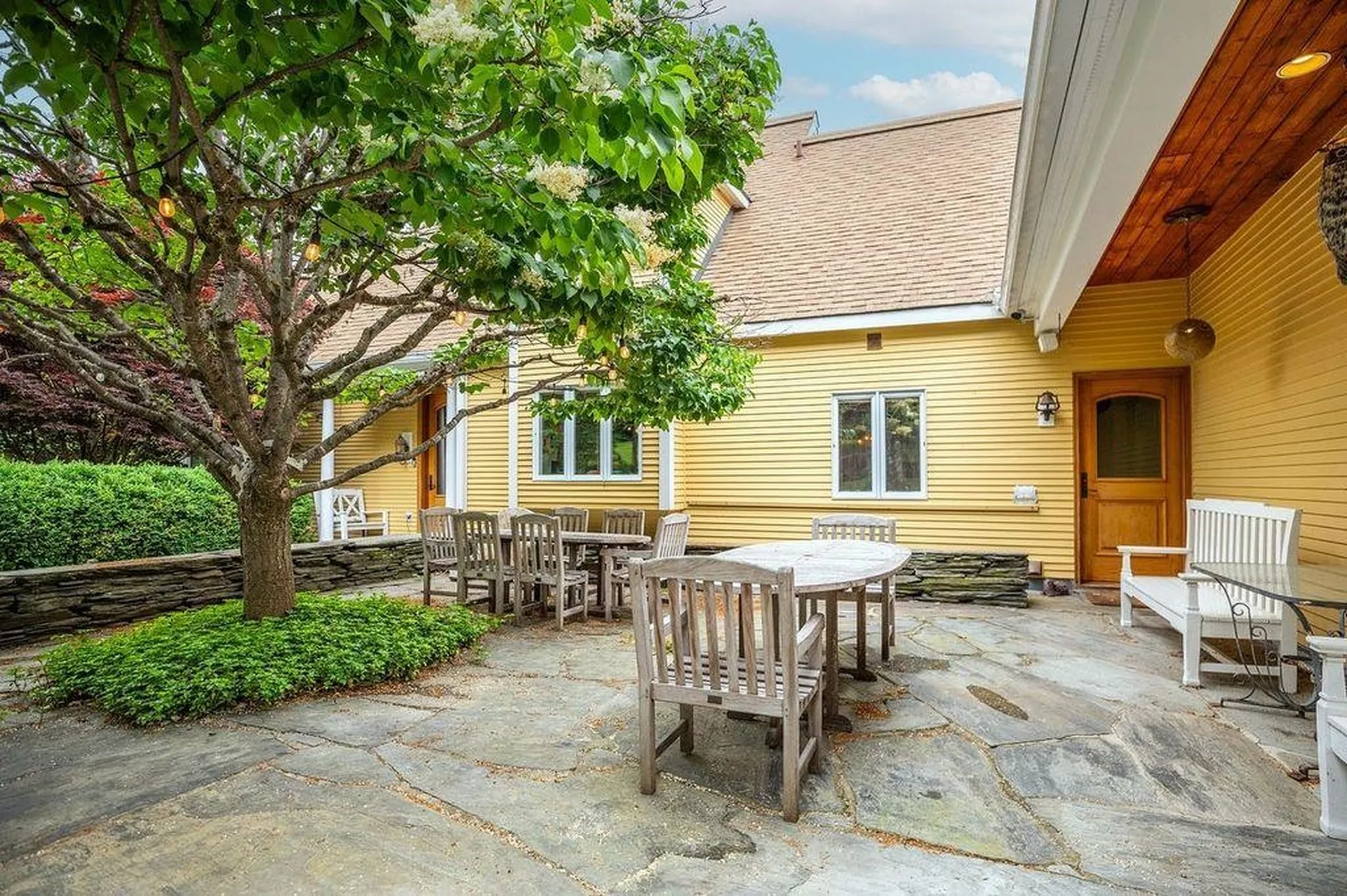 134 Chester Arthur Road Hartford VT 05059