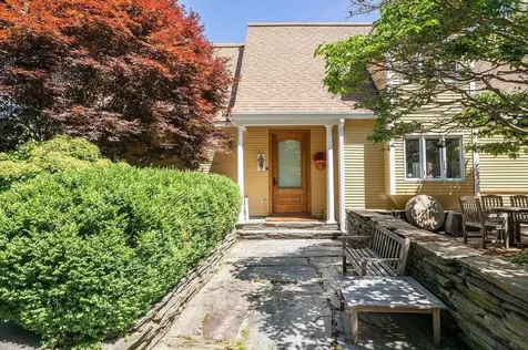 134 Chester Arthur Road Hartford VT 05059