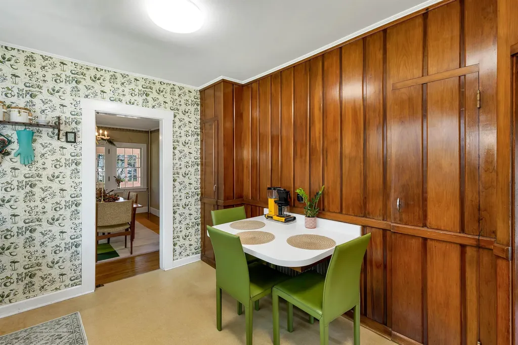 8 Garland Street Plymouth NH 03264