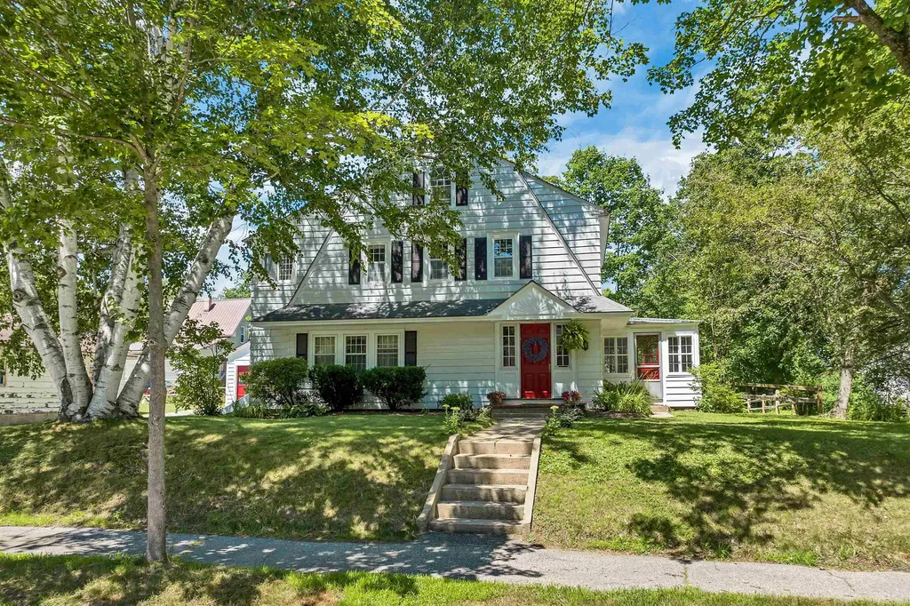 8 Garland Street Plymouth NH 03264