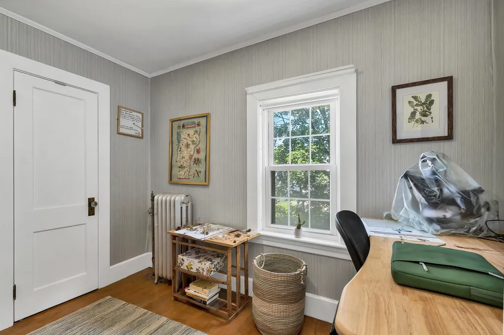 8 Garland Street Plymouth NH 03264