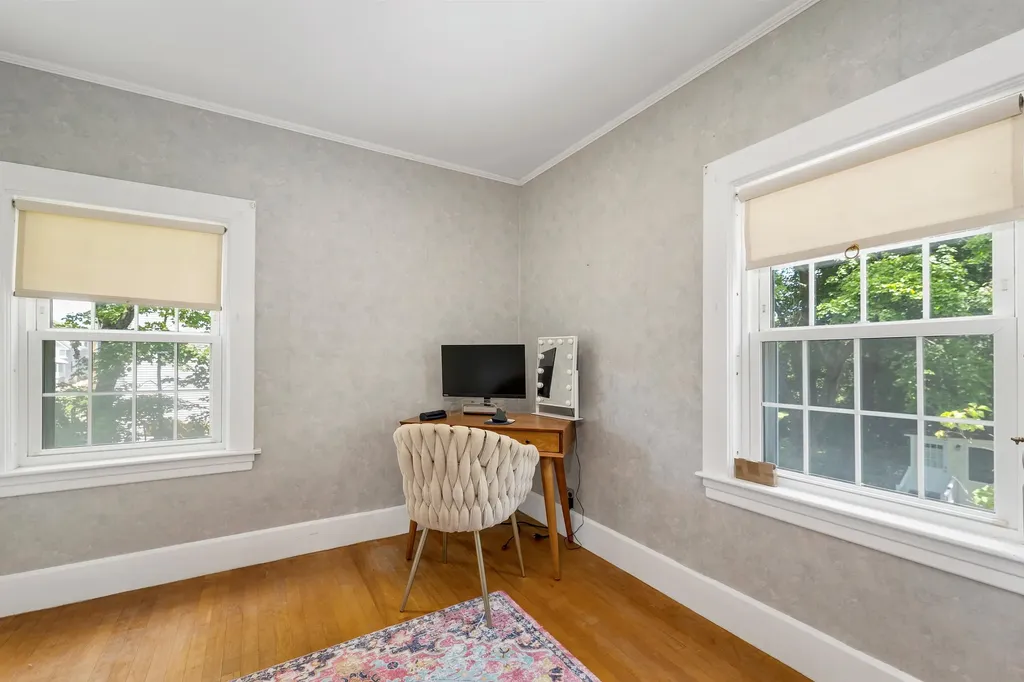 8 Garland Street Plymouth NH 03264